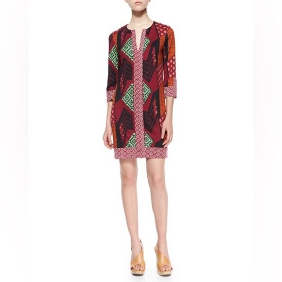 Diane Von Furstenberg Dresses & Skirts - DIANE VON FURSTENBERG 10 rose shirt dress print